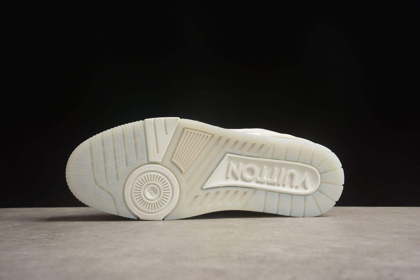 Virgil Abloh X Louis Vuitton Trainer SN - DryPom