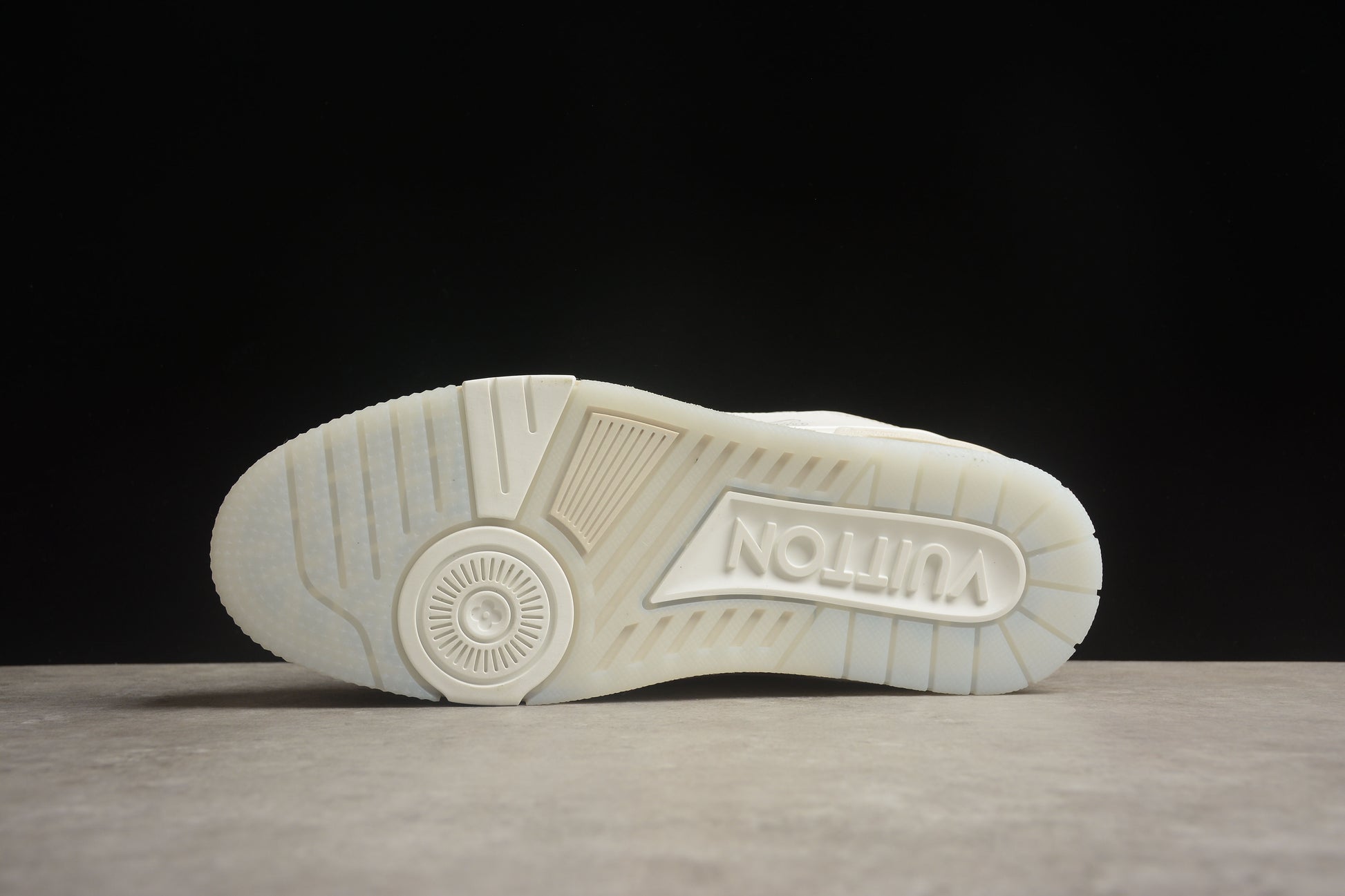 Virgil Abloh X Louis Vuitton Trainer SN - DryPom