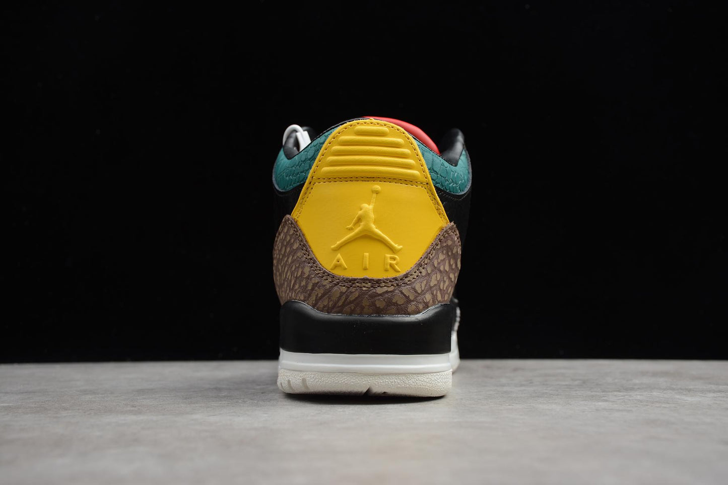 Air Jordan 3 Animal lnstinct CK4344-002 - DryPom