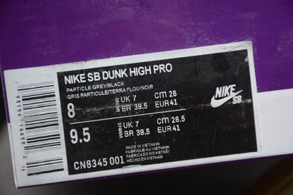 Nike SB Dunk High CN8345-001 - DryPom